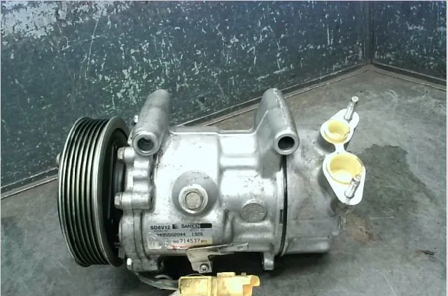 Compresseur air conditionne Peugeot 206 (2L_, 2M_) 1.4 hdi eco 70 (2009-2013) 5 portes occasion