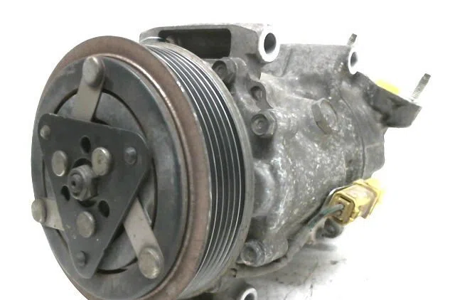 Compresseur air conditionne Peugeot 206 3-5 portes (2A-C) 1.6 16v (2000-2009) 3 portes occasion — photo 2