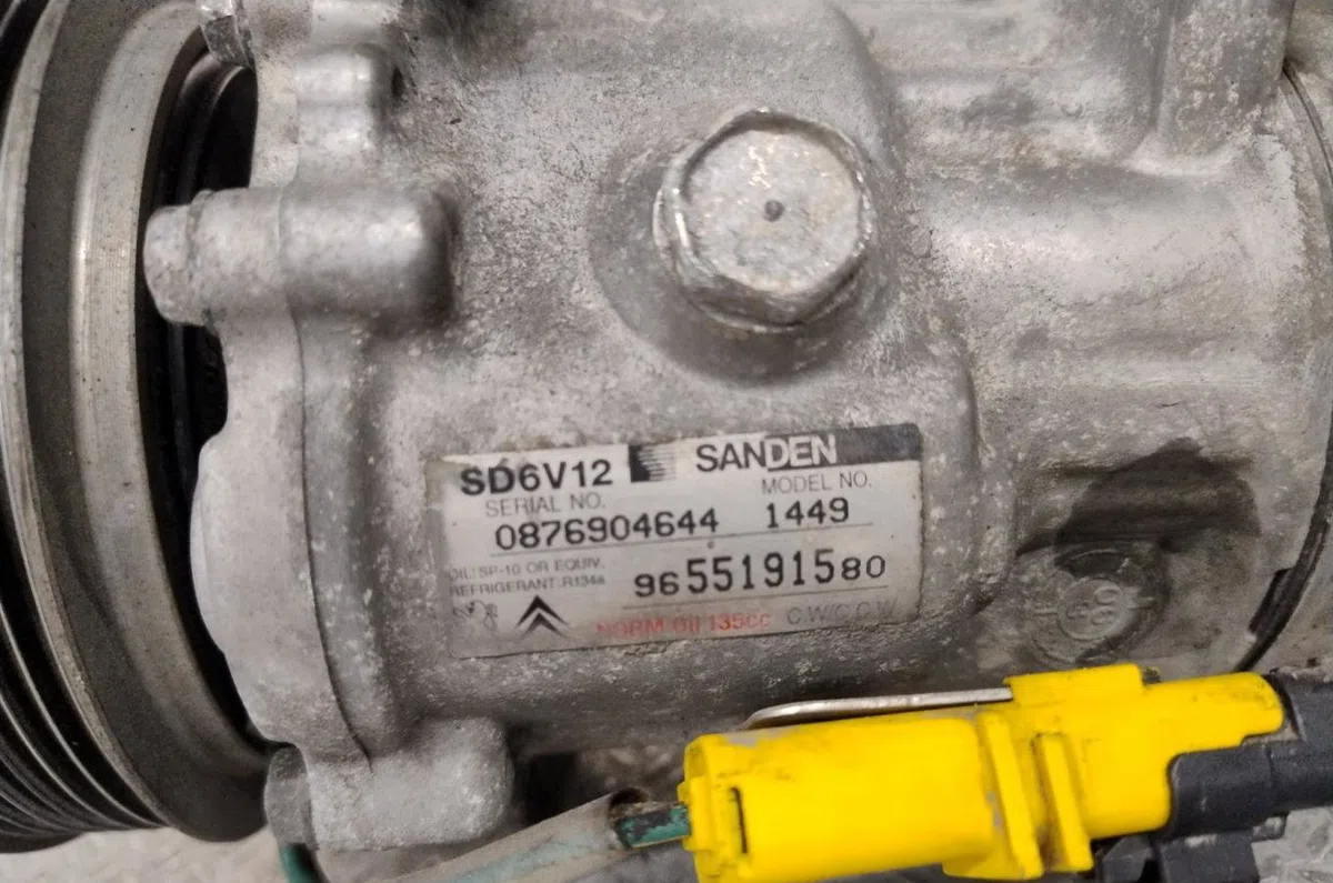Compresseur air conditionne Peugeot 206 3-5 portes (2A-C) 1.6 16v (2000-2009) 3 portes occasion — photo 3