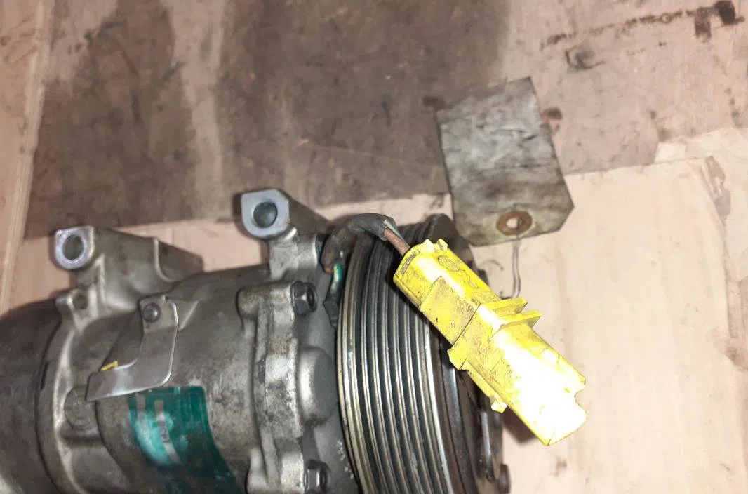 Compresseur air conditionne Peugeot 206 3-5 portes (2A-C) 2.0 hdi 90 (1999-2009) 5 portes occasion — photo 2