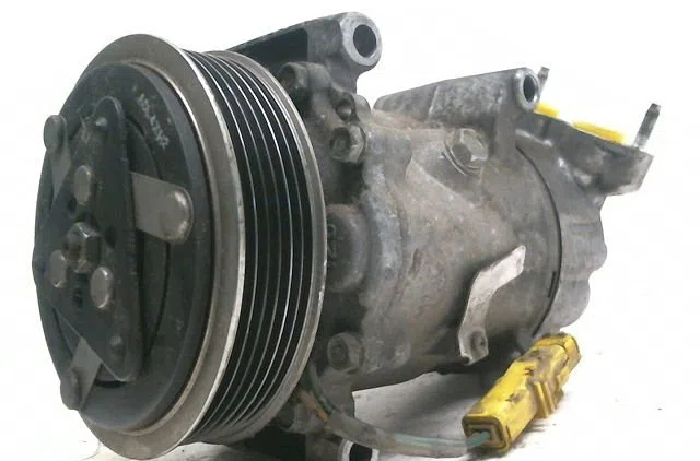 Compresseur air conditionne Peugeot 206 CC (2D) 1.6 16v (2dnfuf, 2dnfur) (2000-2007) 2 portes occasion