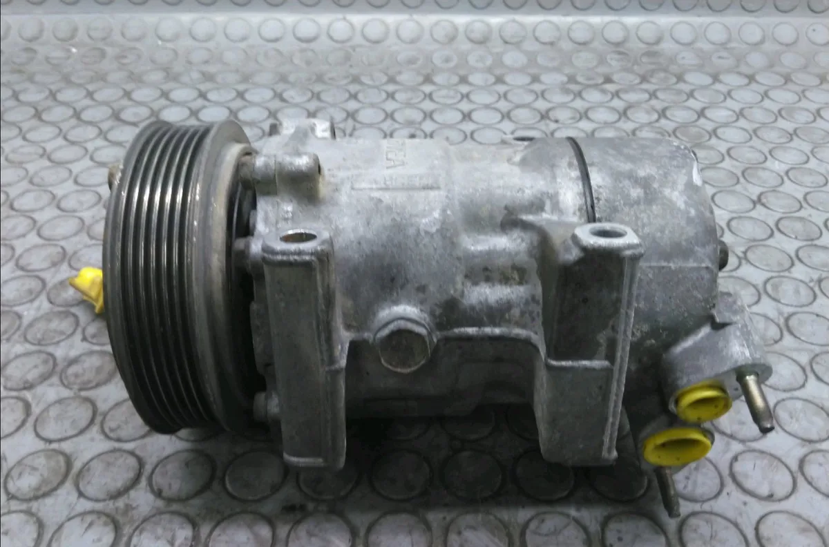 Compresseur air conditionne Peugeot 206 CC (2D) 1.6 16v (2dnfuf, 2dnfur) (2000-2007) 2 portes occasion