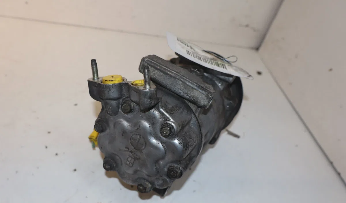 Compresseur air conditionne Peugeot 307 (3A-C) 1.4 16v (2003-2007) occasion — photo 2