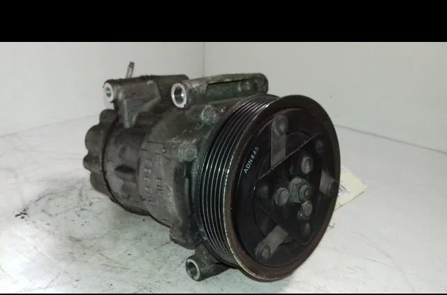 Compresseur air conditionne Peugeot 307 (3A-C) 1.6 hdi (2005-2009) 5 portes occasion — photo 2