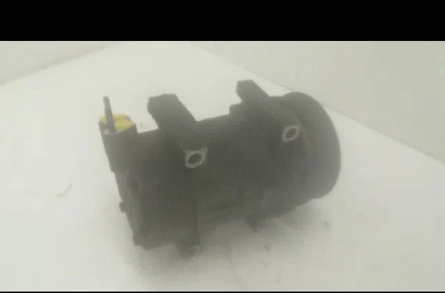 Compresseur air conditionne Peugeot 307 Break (3E) 2.0 (2002-2005) occasion — photo 2