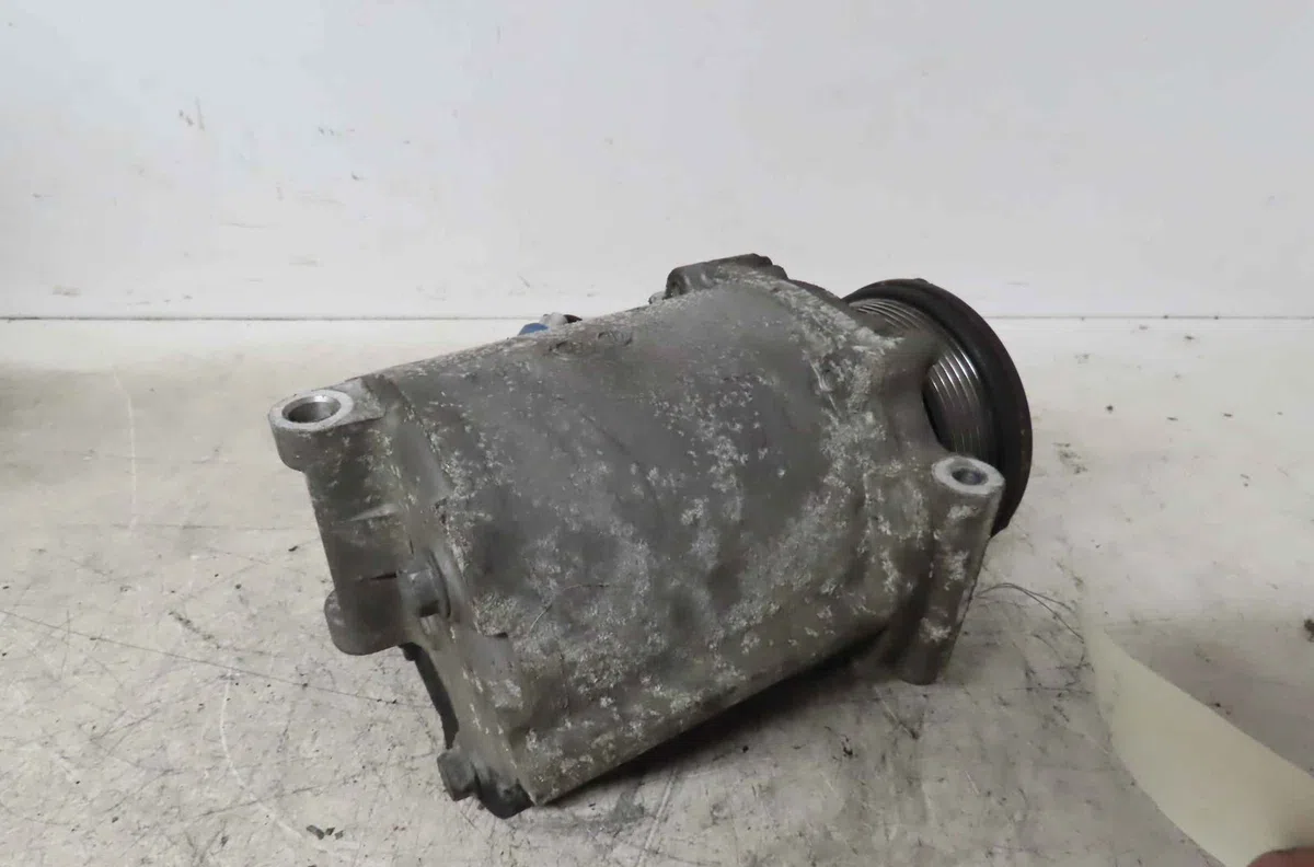 Compresseur air conditionne PEUGEOT 4007 occasion — photo 2