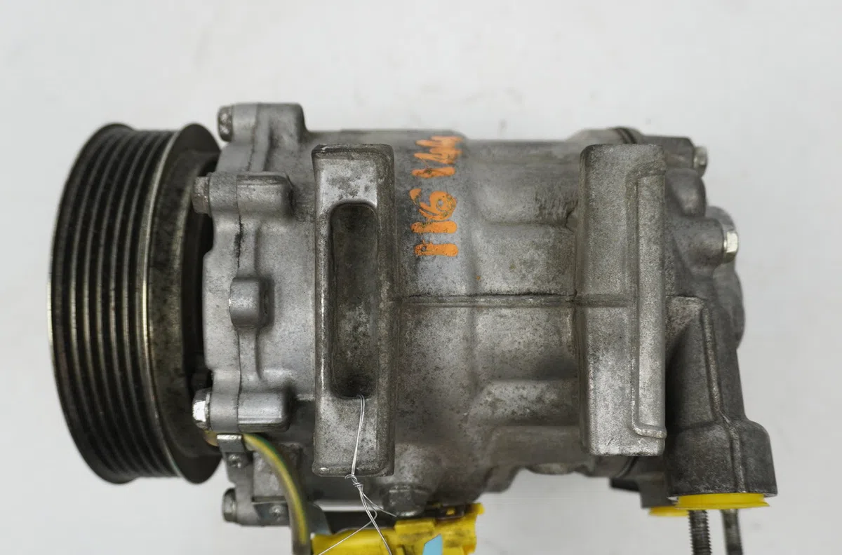 Compresseur air conditionne Peugeot 407 Coupé (6C_) 2.0 hdi (2005) occasion — photo 4