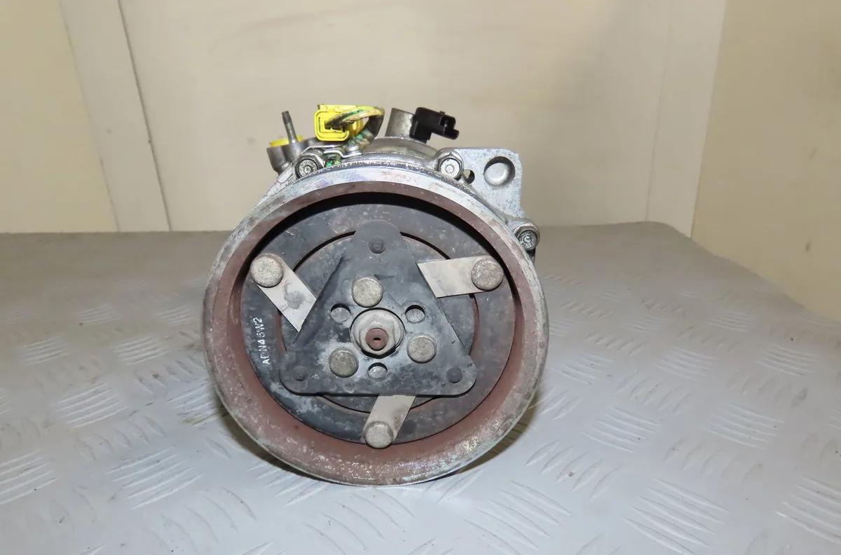 Compresseur air conditionne Peugeot 407 SW (6E_) 3.0 (2004-2010) occasion