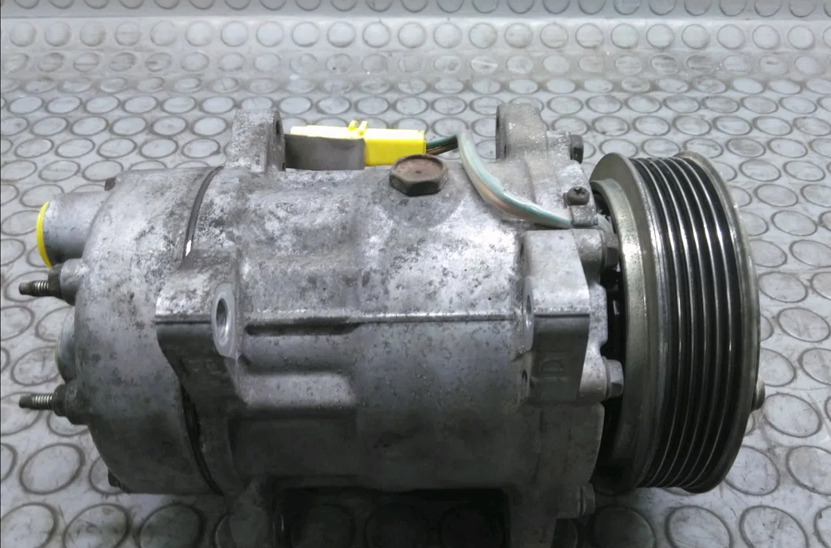 Compresseur air conditionne Peugeot PARTNER Monospace (5_, G_) 2.0 hdi (2000-2008) 3 portes occasion — photo 2