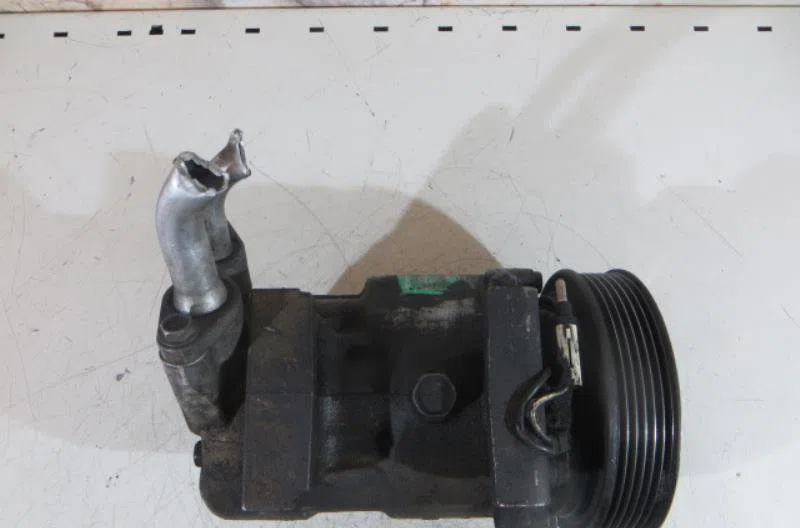 Compresseur air conditionne RENAULT CLIO 2 PHASE 1 occasion