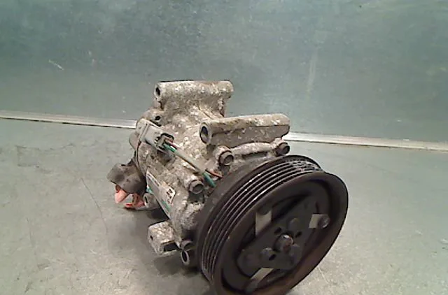 Compresseur air conditionne RENAULT CLIO 2007 occasion