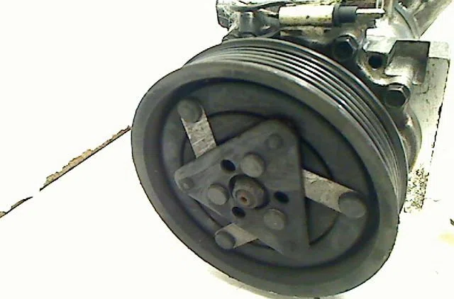 Compresseur air conditionne Renault CLIO II (BB_, CB_) 1.4 (b-cb0c, b-cb0s) (1998-2005) occasion — photo 2