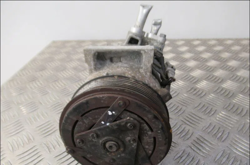 Compresseur air conditionne Renault CLIO IV (BH_) 0.9 tce 90 (2012) 5 portes occasion — photo 2