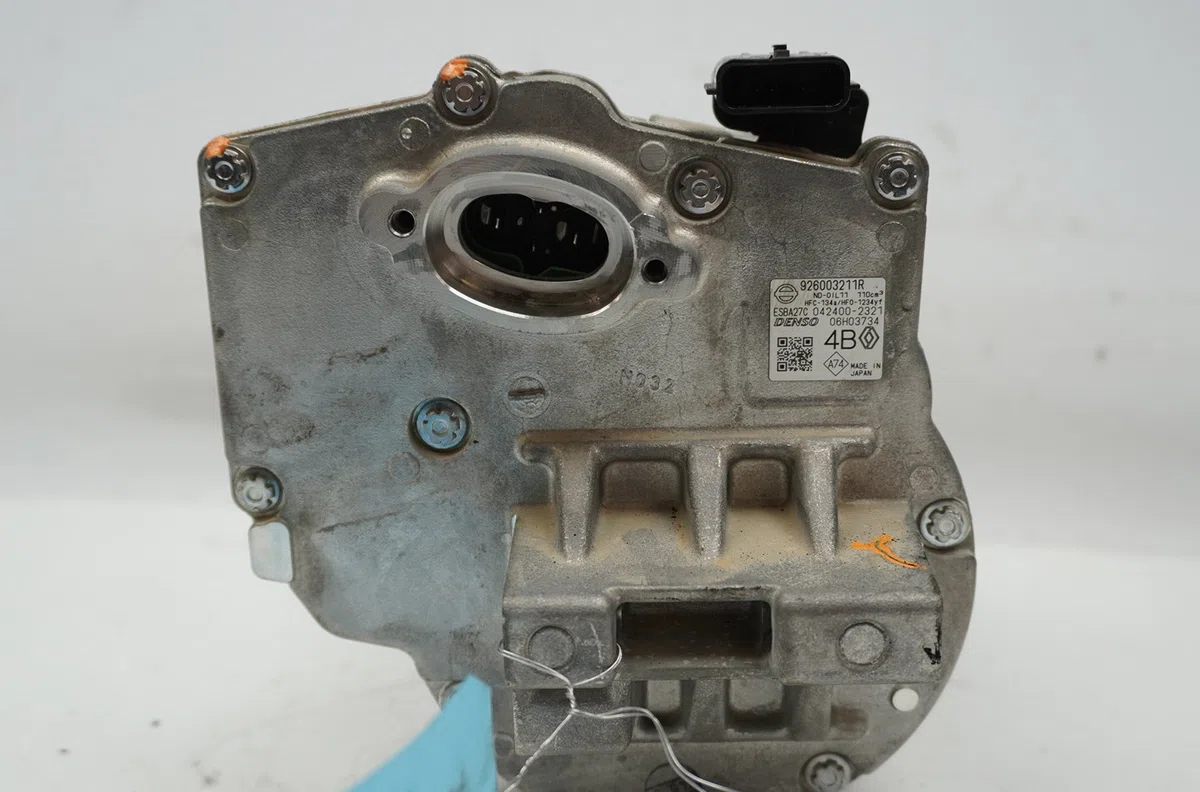 Compresseur air conditionne Renault CLIO V (B7_) 1.6 e-tech 145 (b7mu) (2022) occasion — photo 2