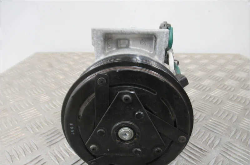 Compresseur air conditionne Renault CLIO V (B7_) Tce 90 (b7mt) (2020) occasion — photo 2