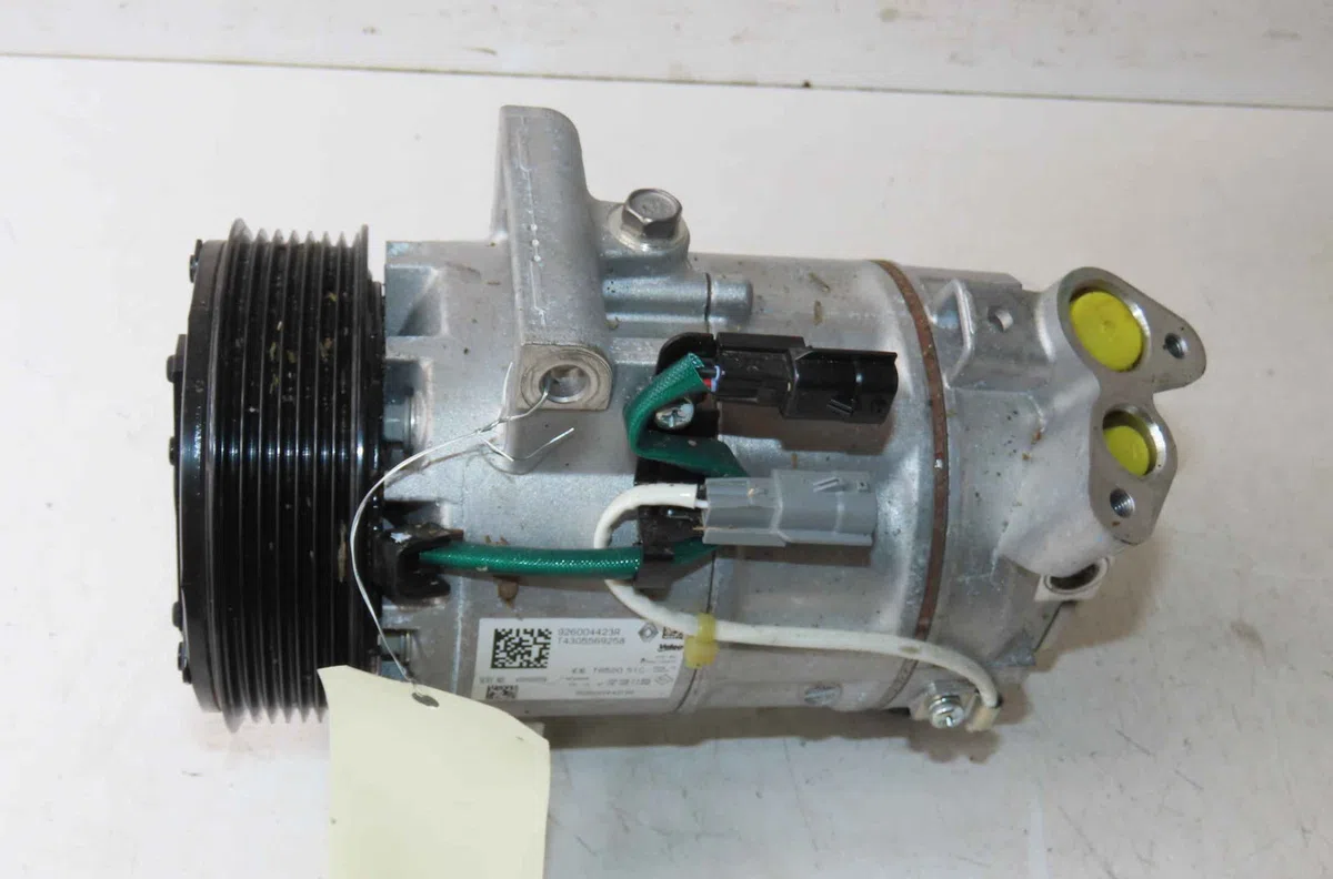 Compresseur air conditionne RENAULT CLIO V occasion — photo 2