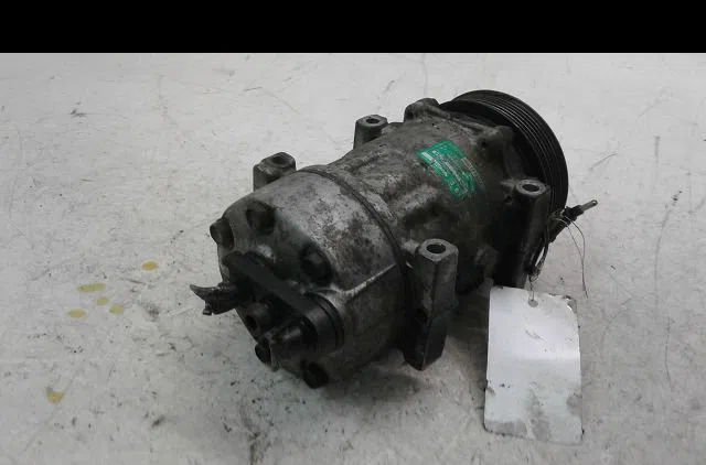 Compresseur air conditionne Renault ESPACE III (JE0_) 2.0 16v (je0n, je0l, je02) (1998-2002) occasion — photo 2