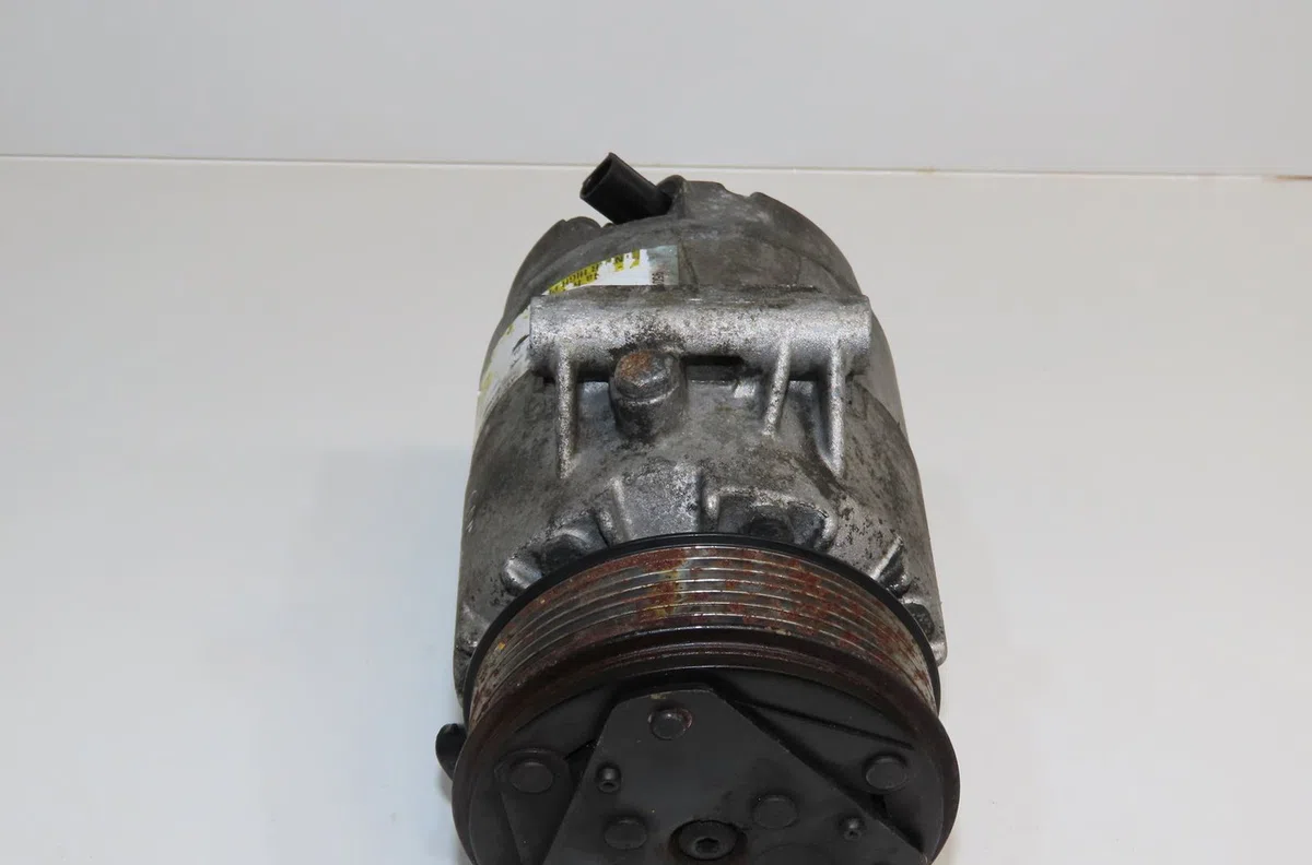 Compresseur air conditionne Renault ESPACE IV (JK0-1_) 2.2 dci (jk0h) (2002-2006) occasion — photo 2