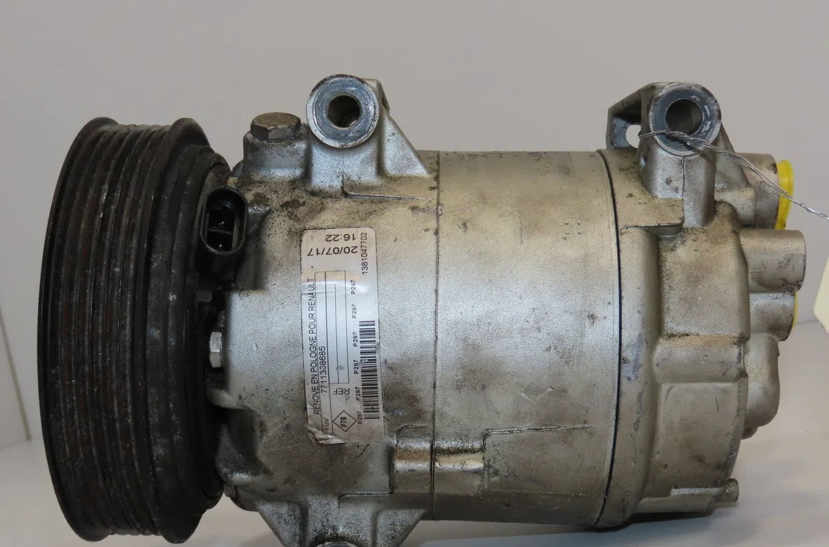 Compresseur air conditionne Renault GRAND SCÉNIC II (JM0-1_) 1.9 dci (jm14) (2004-2008) occasion — photo 2