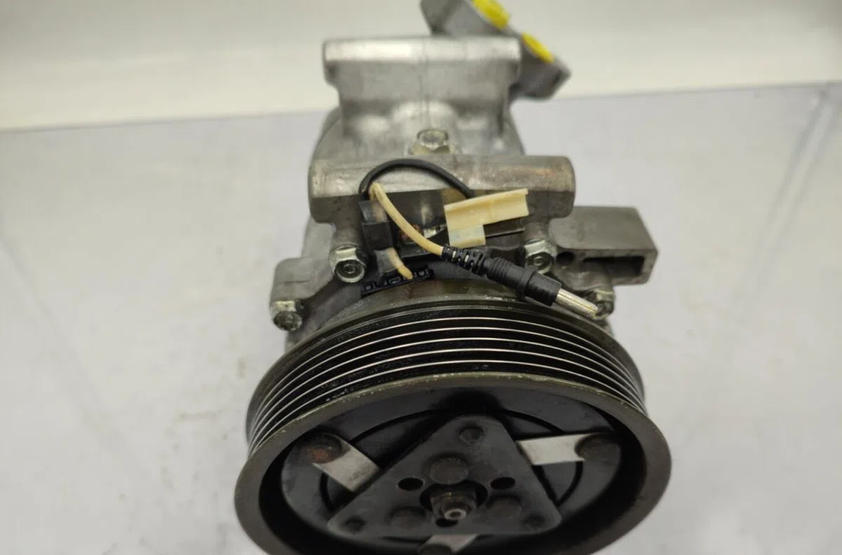 Compresseur air conditionne RENAULT KANGOO 1 PHASE 2 occasion — photo 2