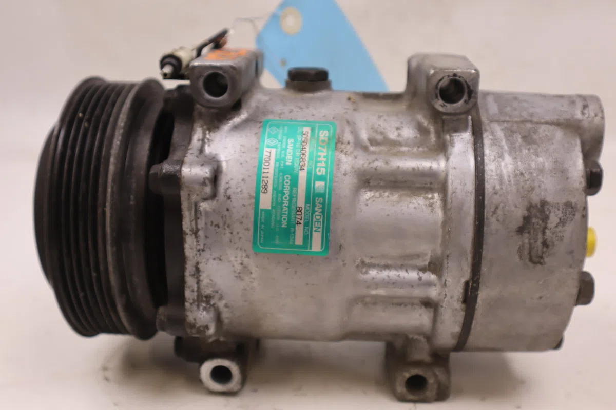 Compresseur air conditionne Renault LAGUNA I (B56_, 556_) 1.8 16v (b563, b564) (1998-2001) occasion