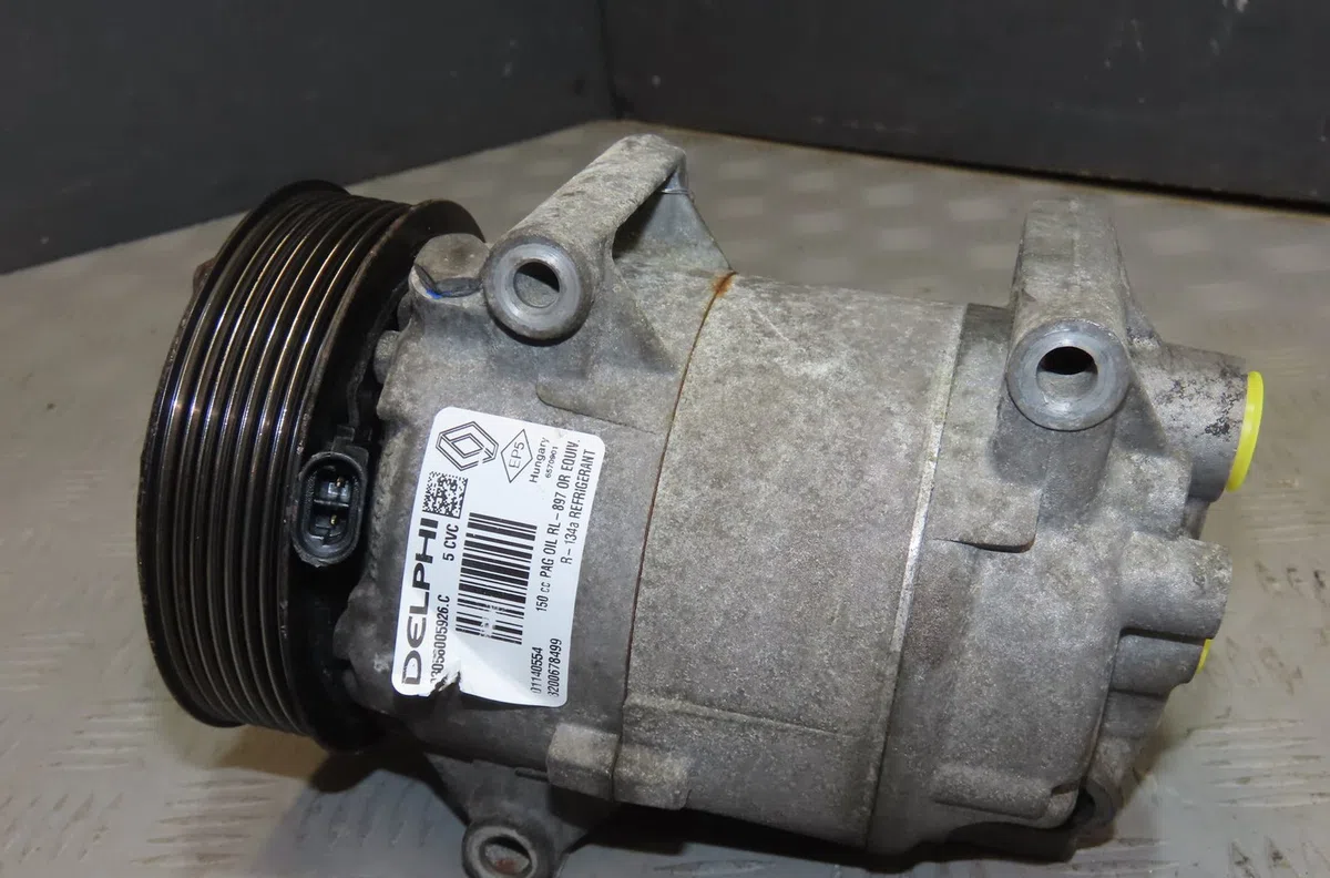 Compresseur air conditionne Renault MEGANE CC (EZ0-1_) 1.9 dci (ez0j, ez1s) (2010) occasion — photo 2