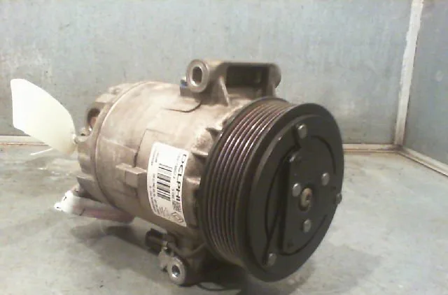 Compresseur air conditionne RENAULT MEGANE II Phase 1 09-2003--12-2005 occasion