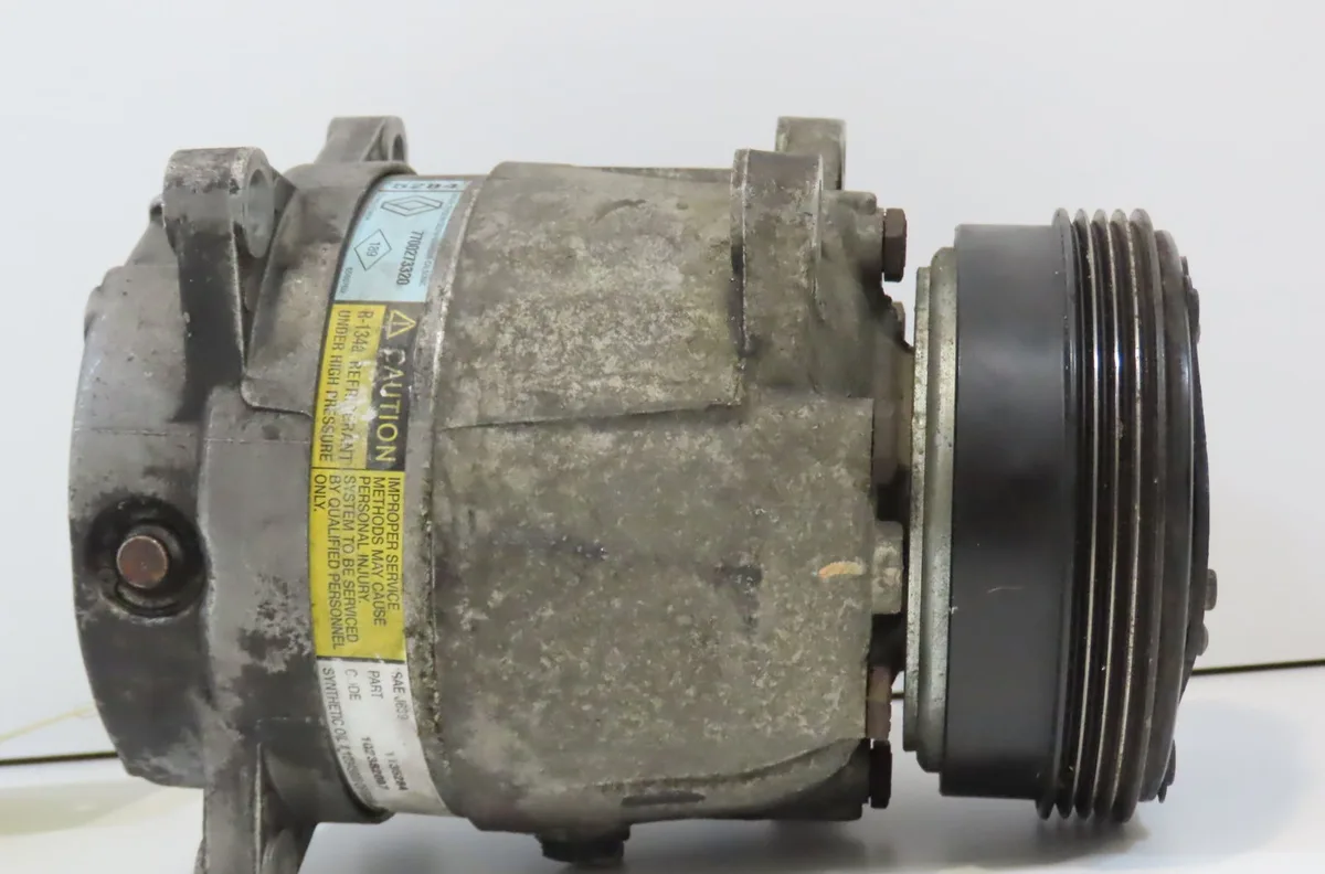 Compresseur air conditionne Renault MEGANE Scenic (JA0-1_) 1.6 e (ja0f) (1996-1999) occasion