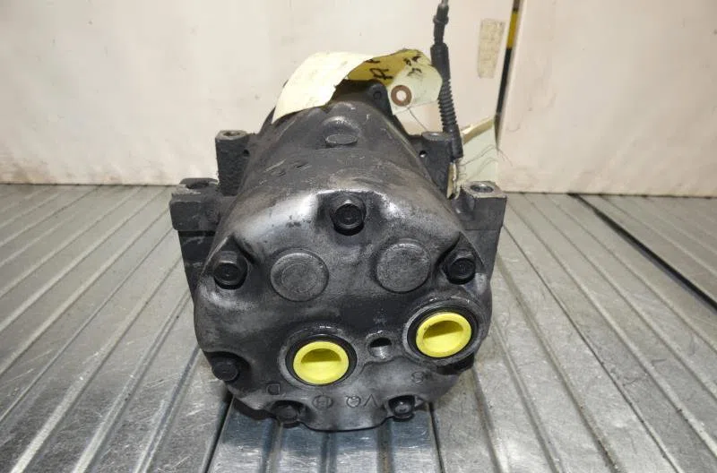 Compresseur air conditionne RENAULT SCENIC 1 PHASE 1 occasion — photo 4