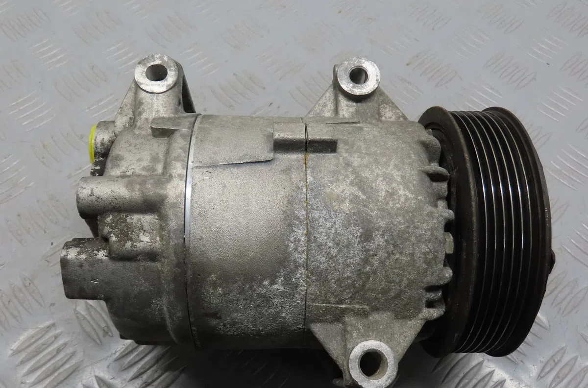 Compresseur air conditionne Renault SCÉNIC II (JM0-1_) 1.9 dci (2003-2008) occasion — photo 2