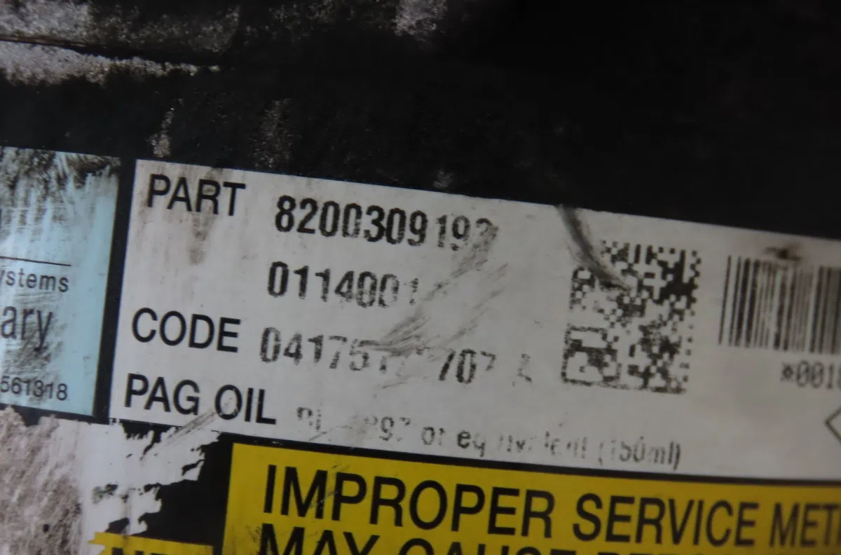 Compresseur air conditionne Renault SCÉNIC II (JM0-1_) 1.9 dci (jm0g, jm12, jm1g, jm2c) (2003-2006) occasion — photo 2