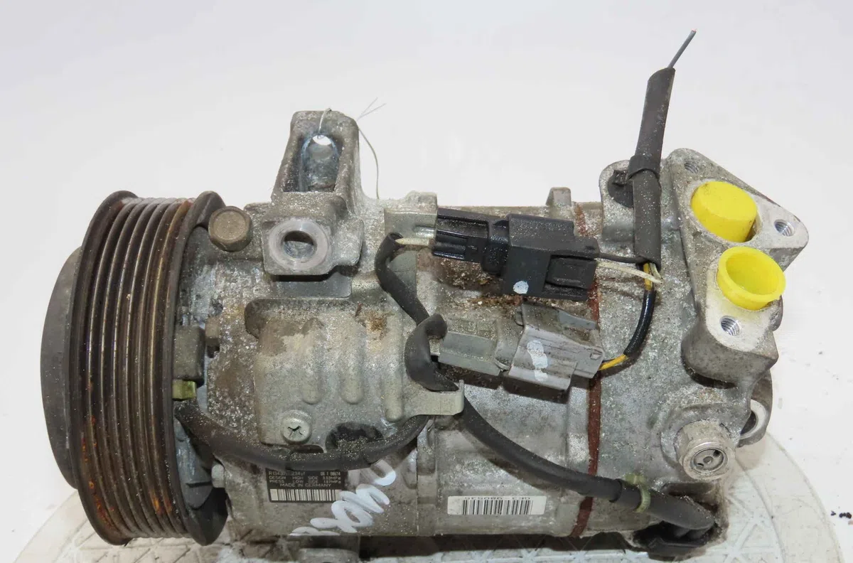 Compresseur air conditionne RENAULT SCENIC III occasion — photo 2