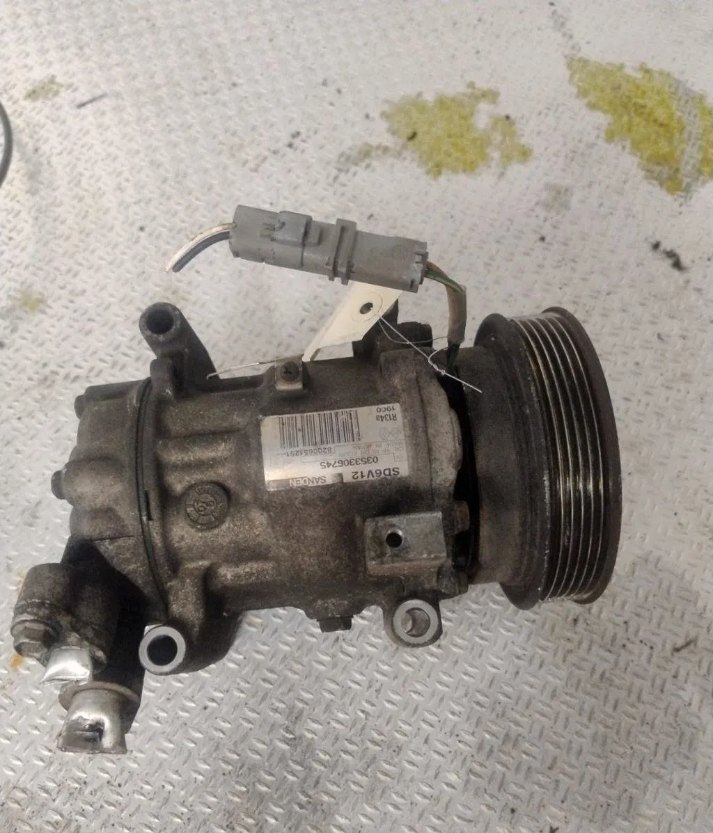 Compresseur air conditionne Renault TWINGO II (CN0_) 1.5 dci (cn0e) (2007-2014) 3 portes occasion — photo 3