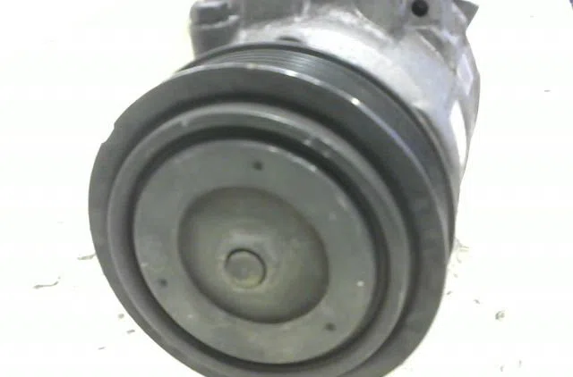 Compresseur air conditionne Seat IBIZA III (6L1) 1.4 tdi (2002-2005) 3 portes occasion — photo 2
