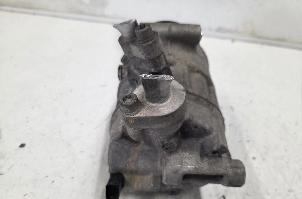 Compresseur air conditionne SEAT LEON 2 PHASE 2 occasion — photo 2