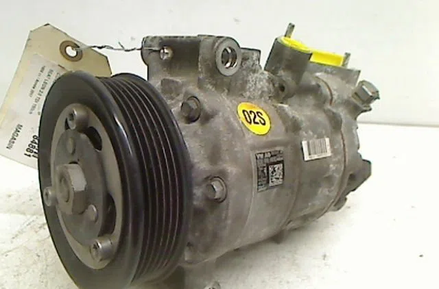 Compresseur air conditionne Seat LEON (5F1) 2.0 tdi (2012-2020) 5 portes occasion