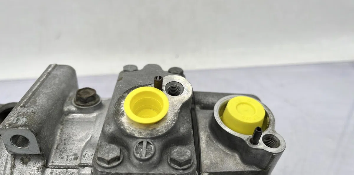 Compresseur air conditionne SEAT TOLEDO 3 occasion — photo 3