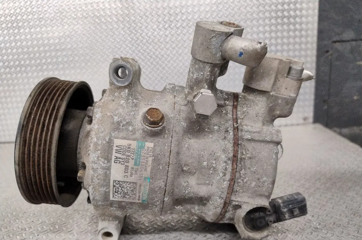 Compresseur air conditionne Skoda FABIA II (542) 1.2 tsi (2010-2014) occasion — photo 2