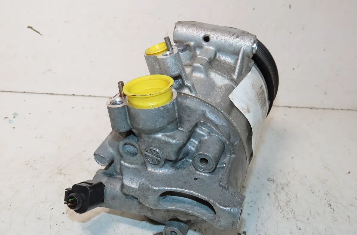 Compresseur air conditionne Skoda FABIA III (NJ3) 1.0 tsi (2014-2021) occasion — photo 2