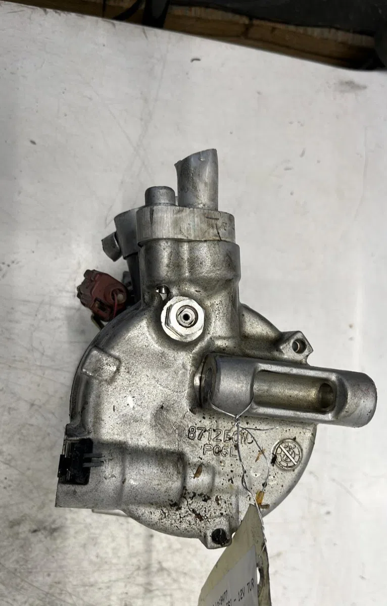 Compresseur air conditionne Skoda FABIA IV (PJ3) 1.0 tsi (2021) occasion — photo 2