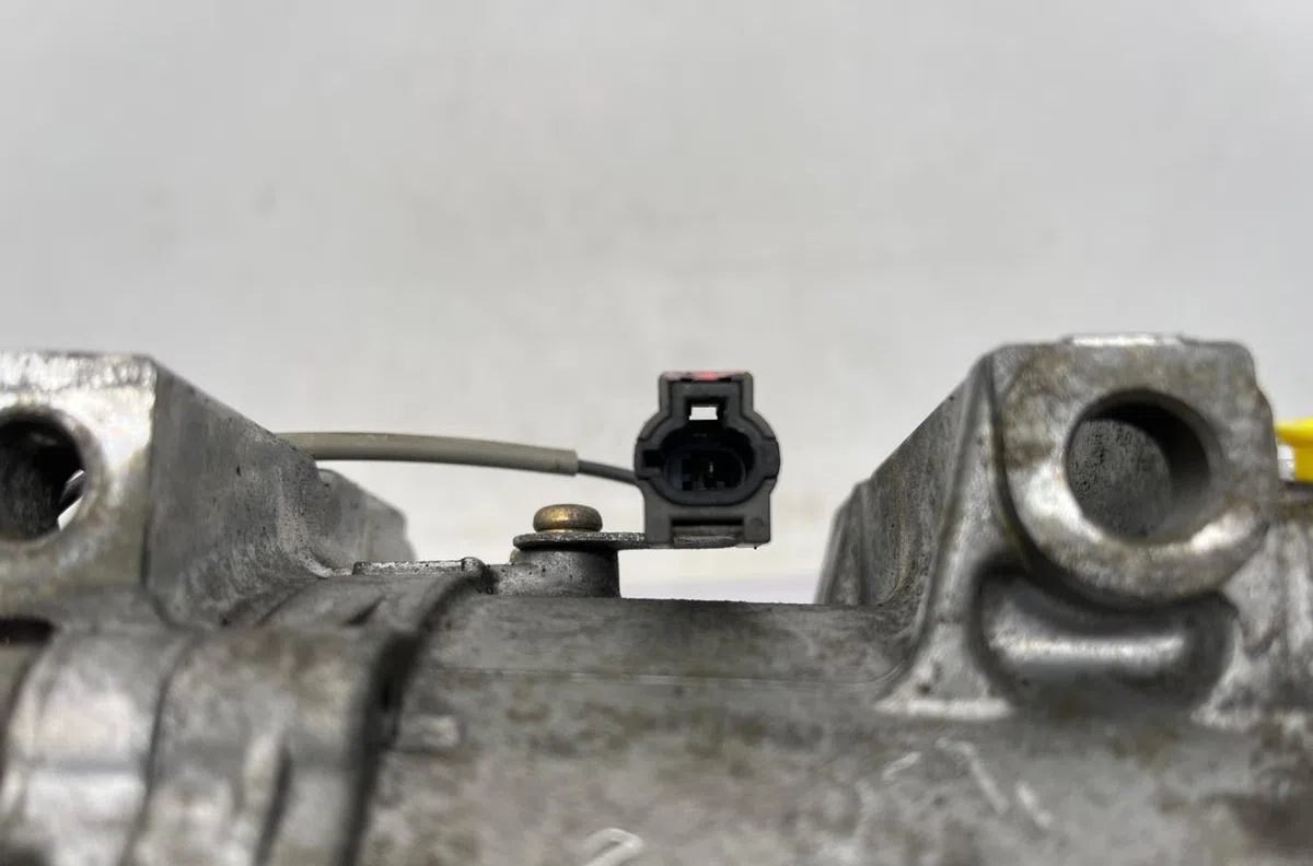 Compresseur air conditionne SUBARU IMPREZA 1 PHASE 4 BREAK occasion — photo 2