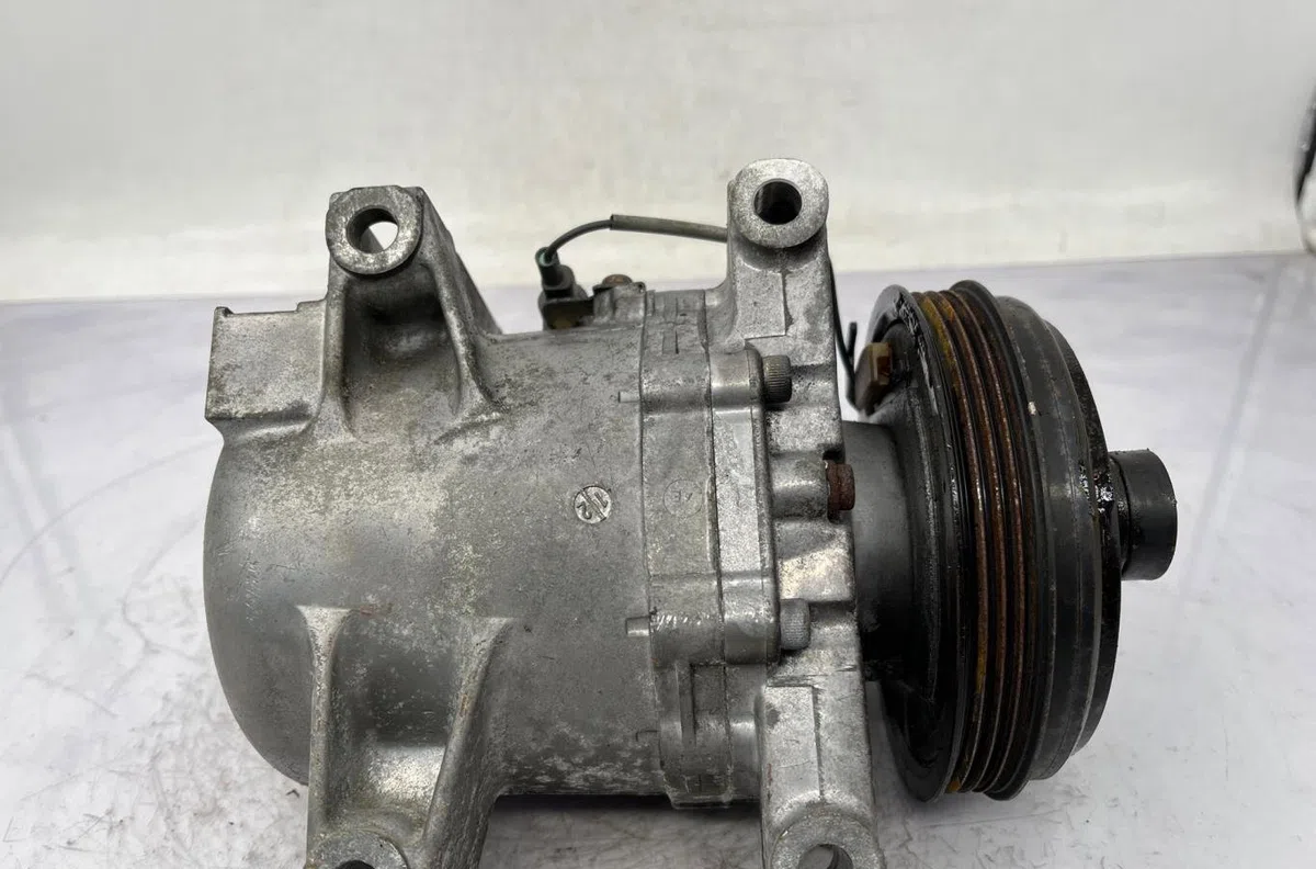 Compresseur air conditionne SUBARU IMPREZA 1 PHASE 4 BREAK occasion — photo 3