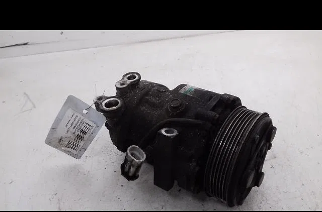 Compresseur air conditionne Suzuki SWIFT III (MZ, EZ) 1.3 ddis (rs 413d) (2005) 5 portes occasion — photo 2
