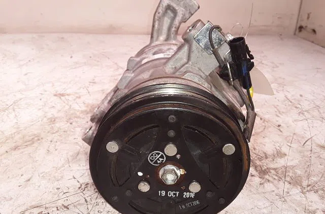 Compresseur air conditionne Suzuki SX4 S-CROSS (JY) 1.0 allgrip (akk 310) (2016) occasion — photo 2