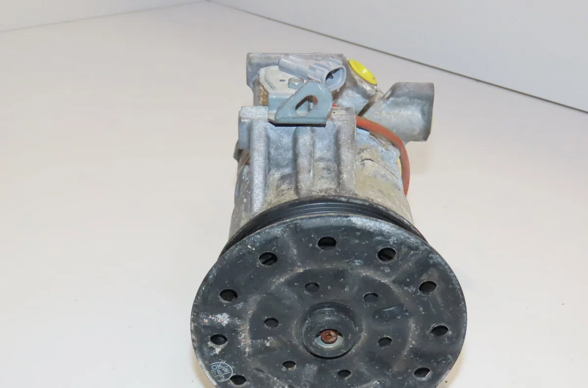 Compresseur air conditionne Toyota AURIS (_E15_) 1.4 d-4d (nde150_) (2007-2012) 3 portes occasion — photo 2