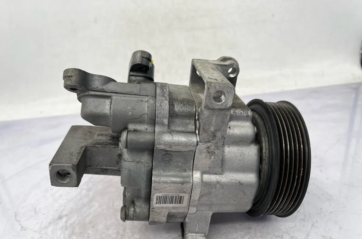 Compresseur air conditionne TOYOTA AYGO 1 PHASE 2 occasion — photo 2