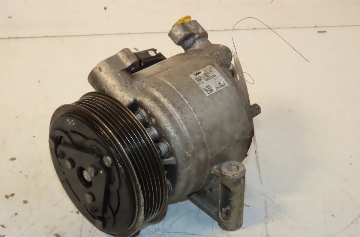 Compresseur air conditionne Toyota AYGO (_B4_) 1.0 (kgb40) (2014) occasion