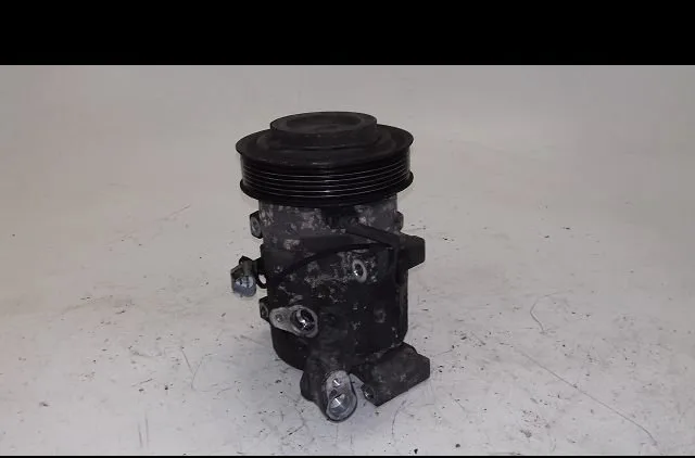 Compresseur air conditionne Toyota RAV 4 II (_A2_) 2.0 4wd (aca21, aca20) (2000-2005) occasion