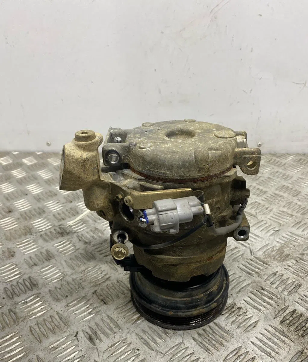 Compresseur air conditionne Toyota RAV 4 II (_A2_) 2.0 d 4wd (cla20_, cla21_) (2001-2005) occasion