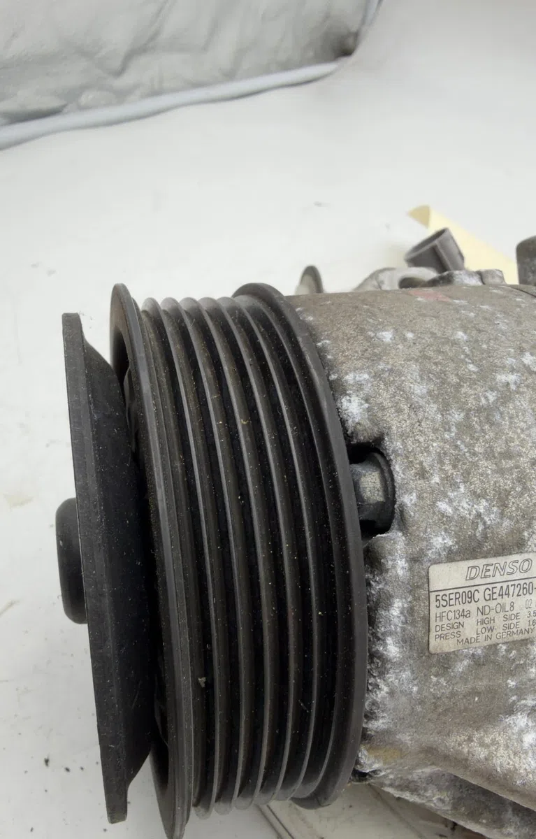 Compresseur air conditionne TOYOTA YARIS II occasion — photo 2